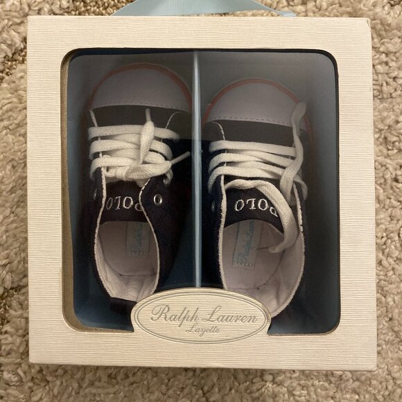 Ralph Lauren Layette Baby Shoes Size 4 - NWT - Picture 1 of 4